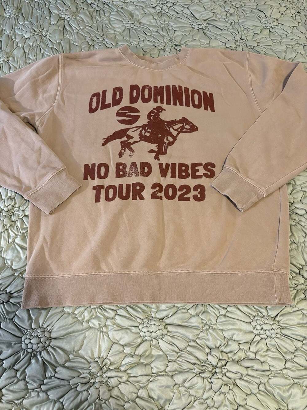 Independent Trading Company Old Dominion No Bad Vibes Tour 2023 Size L